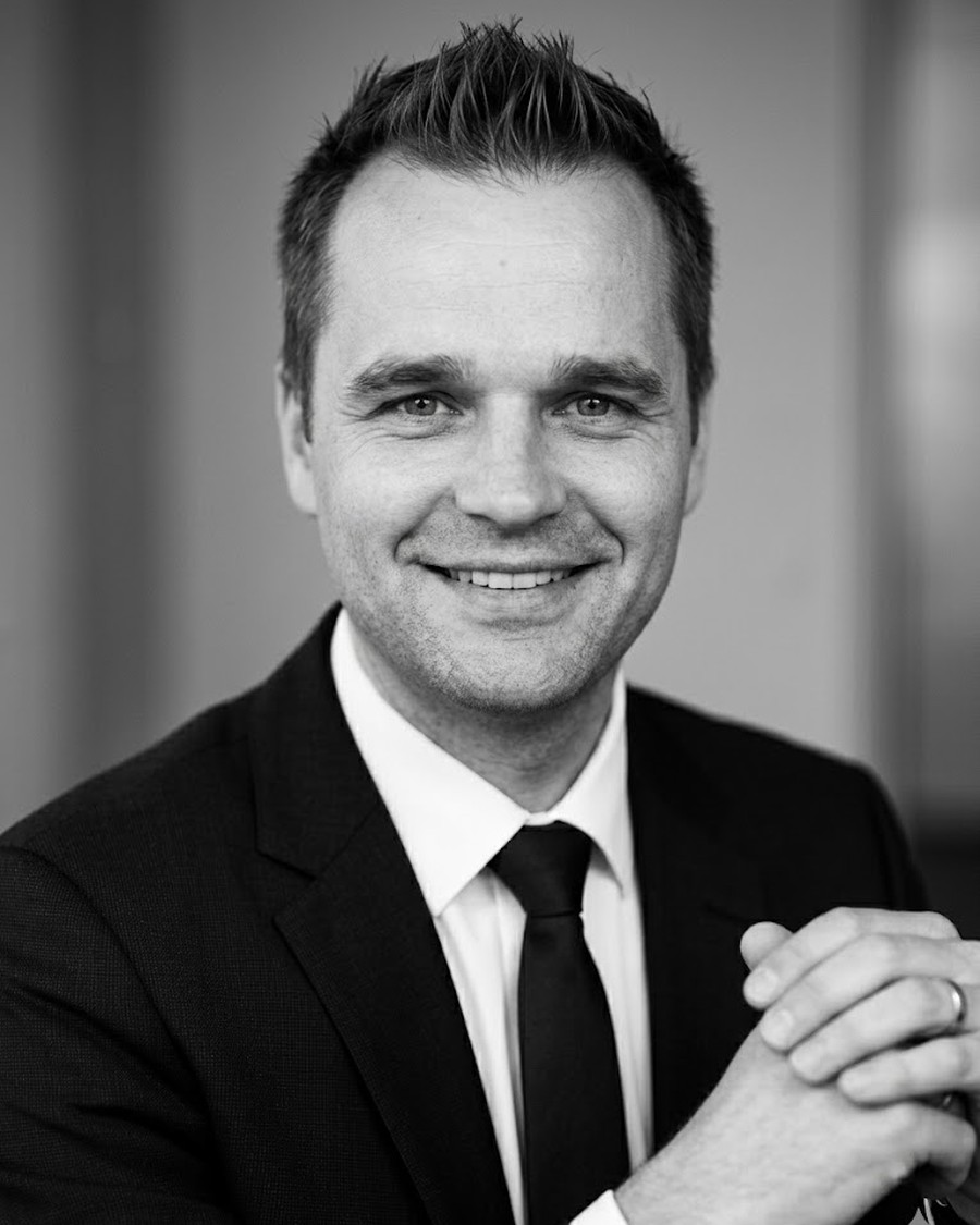 Martin Kallas Lawyer Portrait